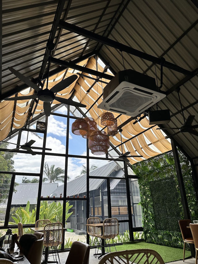 Charming Vibes at Likeside Cafe, Sepang