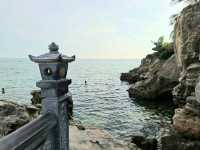 ชมวัดอายุ300ปีกับธรรมชาติ Dinh Cau Temple