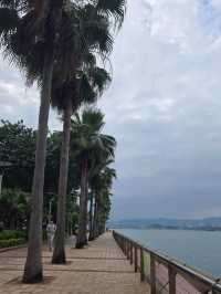 香港新地標！中山公園海濱長廊紅頭船風雨亭