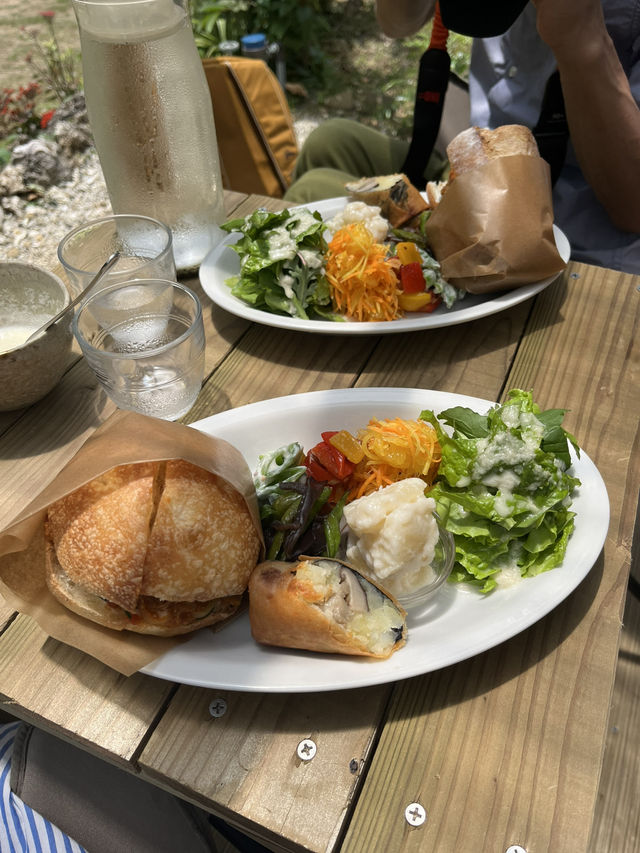 【石垣島】森の中で、自家製パンとやさしいごはん🥯