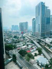Skyline Serenity: KL Tower Views from Man Tao Bar’s Infinity Pool