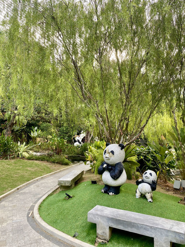 Visiting Putrajaya? Don’t Miss Zhiyuan Garden – Free Entry & Big Parking Space!