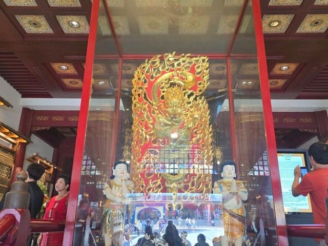รีวิว วัดพระเขี้ยวแก้ว สิงคโปร์