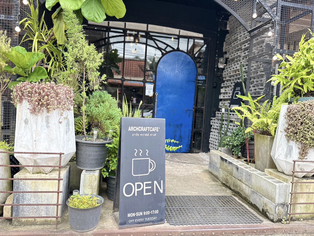 Arch craft cafe