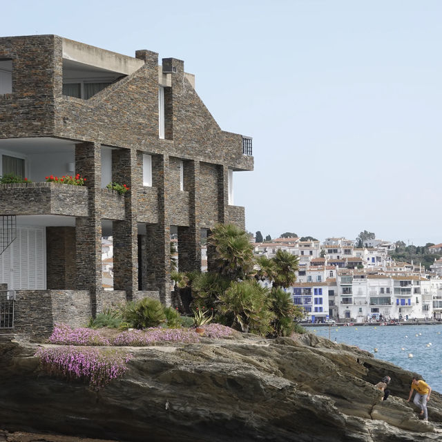 Beyond Barcelona: A Day Trip to Dali's House-Museum! 🎨 surreal