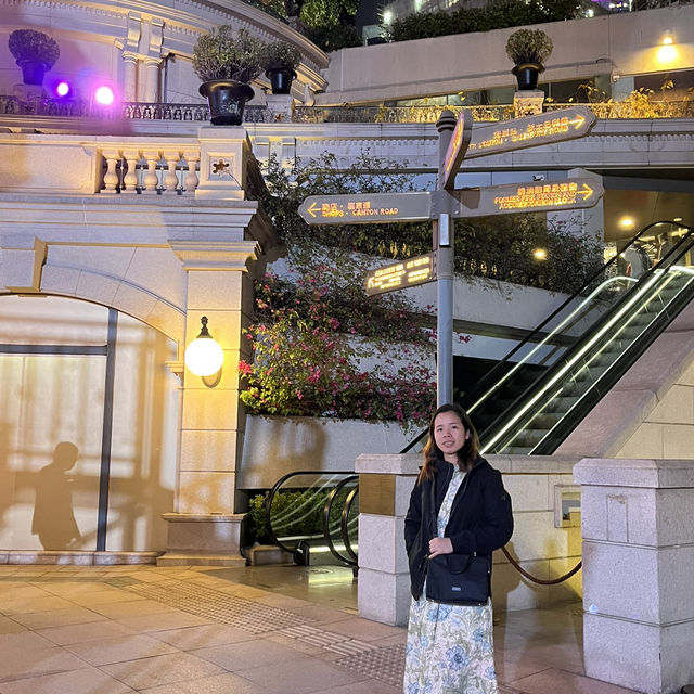 Hong Kong 8 Days Travel Guide 