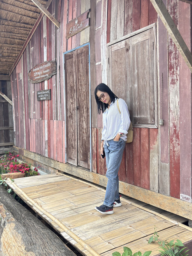 ร้านอาหารและกาแฟย่านสนามบินแม่ฟ้าหลวง