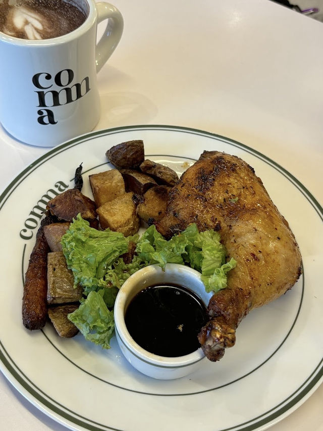 Comma Bakes, Retro Charm Meets Sweet Indulgence in Desaru