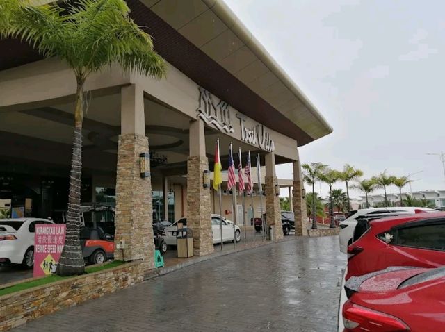 “Tasik Villa Resort – Your Lakefront Family Villa Escape in Port Dickson”
