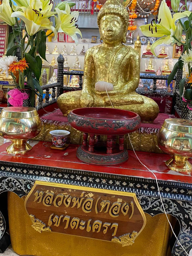 วัดเขาตะเครา