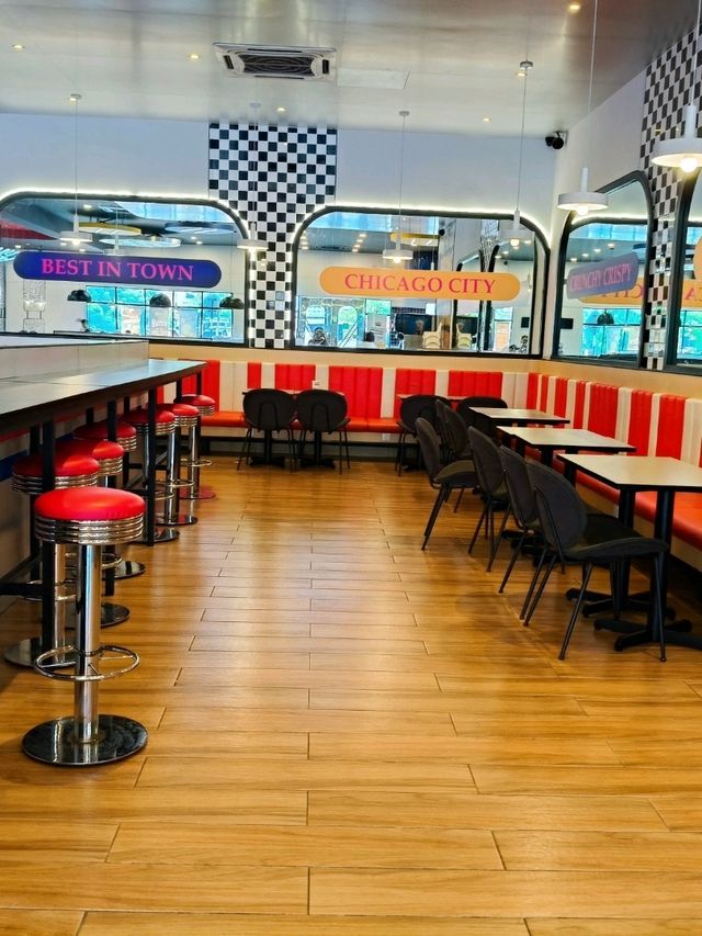 JB Food Hunt: Don't Miss Chicago Chicken City for Crispy Chicken & Global Flavors!