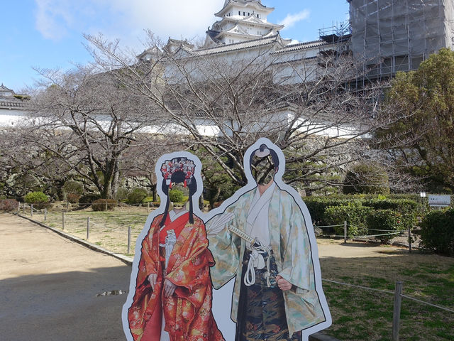 🏯 “White Heron Dreams: A Day at Majestic Himeji Castle”
