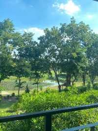 Hillside golf and country club