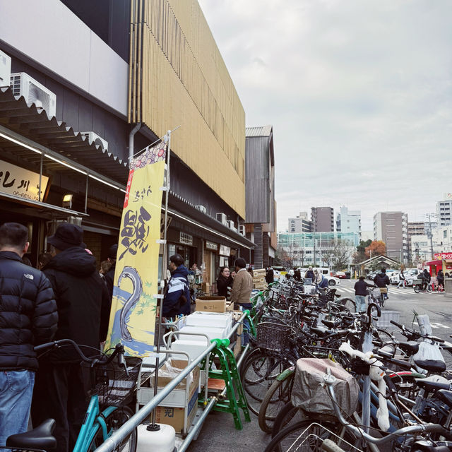 Seafood Heaven at Osaka’s Kizu Market 🐟