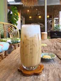 Paupau Cafe: Island Vibes & Good Eats
