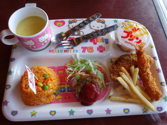🚢 魚の駅生地 できたて館 航海灯 – Fresh Seafood Right by the Port