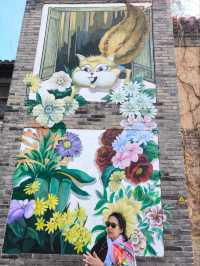 street art at Gubei water town 