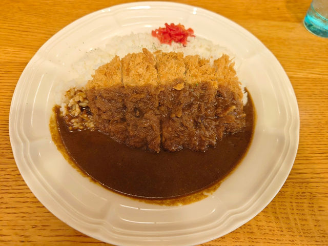 北海道🇯🇵 小樽、用餐時只聽到身邊的人說日語的餐廳😎