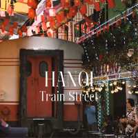 Hanoi Train Street- Vietnam 🇻🇳
