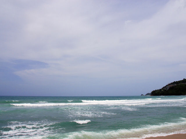 🌊 Surin Beach, Phuket – Calm, Clear, and Surprisingly Classy 