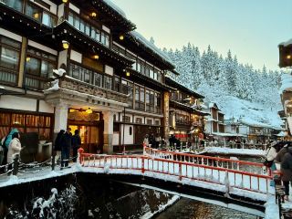 【Ginzan Onsen・Notoya Ryokan】A Stroll Through Taisho Romanticism
