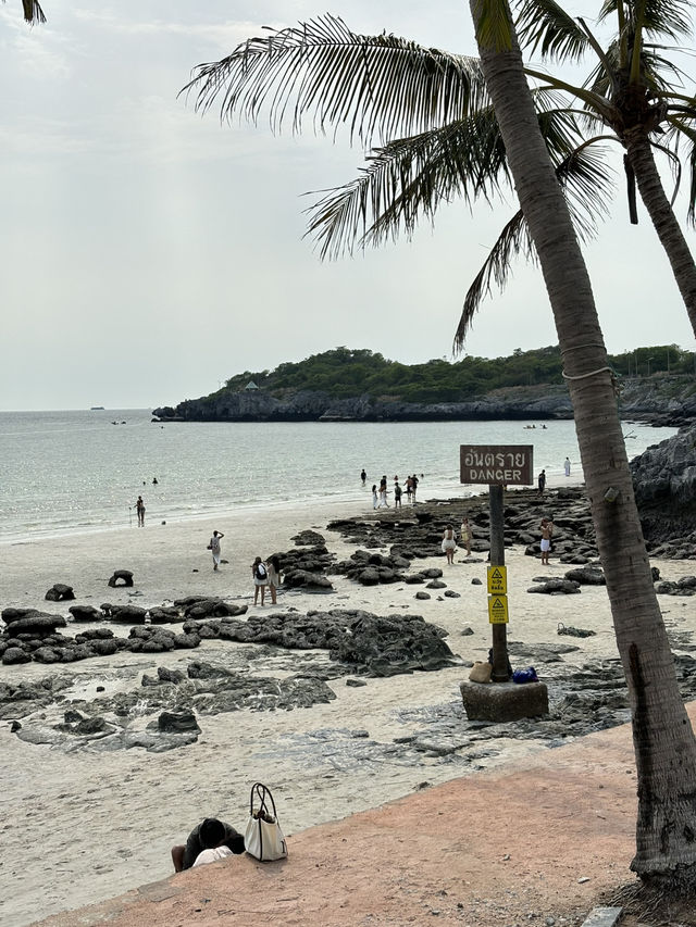เกาะสีชัง 