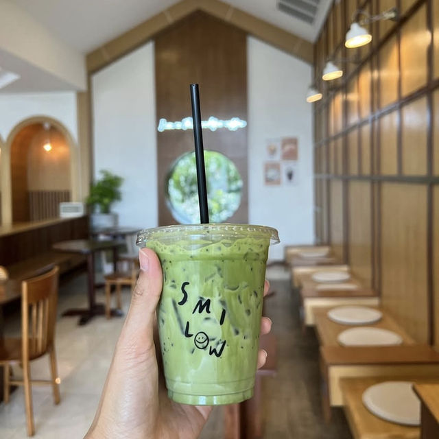 Smilo Cafe คาเฟ่ลับในปั๊ม แต่ฟีลไม่ธรรมดาเลย! 😍 