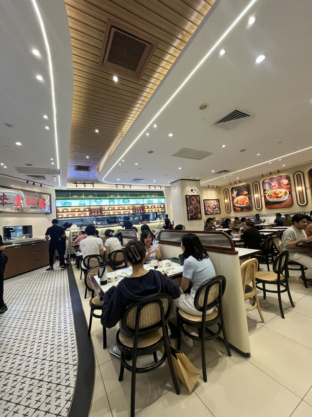 ☕️ Oriental Kopitiam at Sunway Pyramid – Tradition Served with a Crowd 