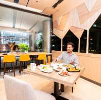 PARKROYAL Suites Bangkok 