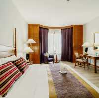 Classic Grandeur and Urban Ease