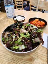 【ソウル🇰🇷新村】24時間営業！どんぐりこんにゃく冷製スープ