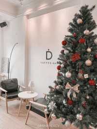 Define Coffee & Bar appears