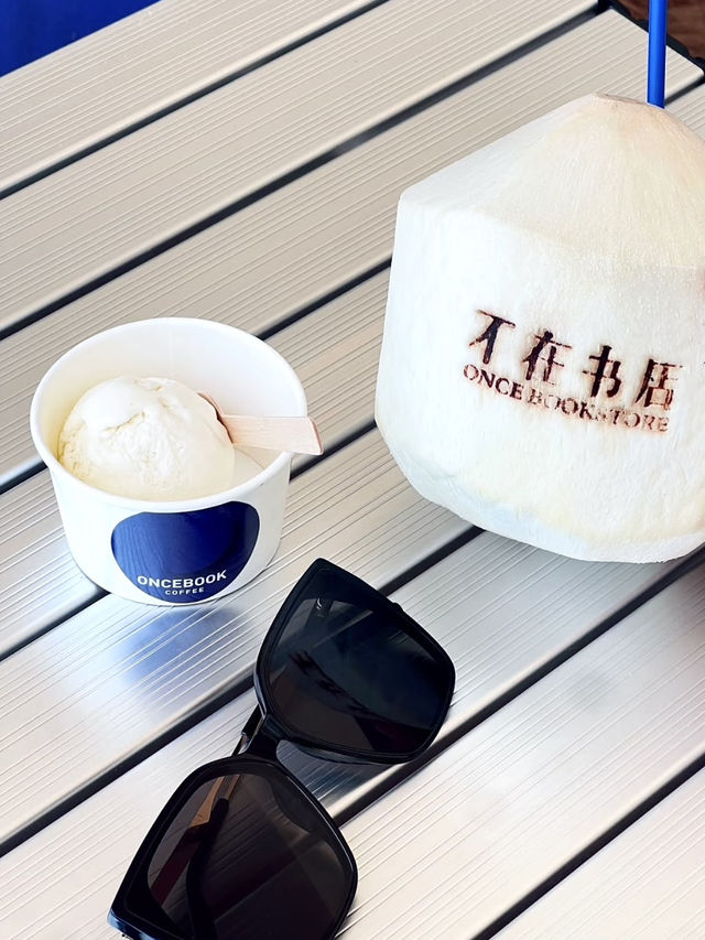 來到環島路一整條海岸線不能不來的兩間咖啡廳☕️