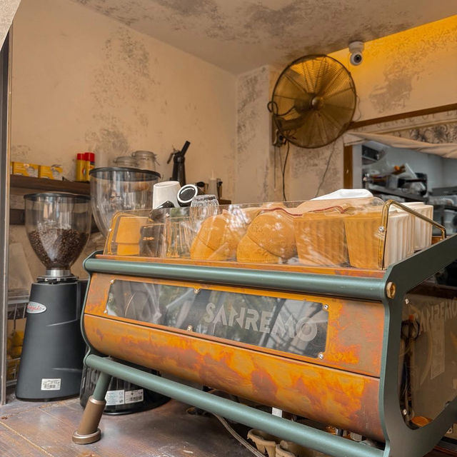 🛎️ 𝐇𝐀𝐍𝐃𝐁𝐄𝐋𝐋 Café  เฉิงตูวววววว!!  