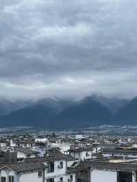 🌸 Chill & Chew in Dali — A Half-Day Food & Culture Walk