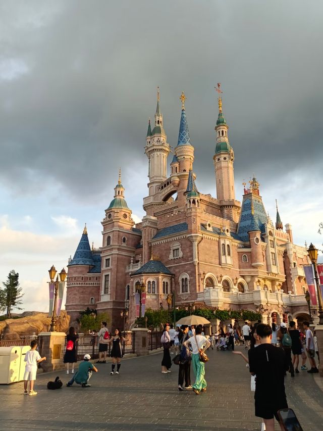 Cinderella Meets Confucius: The Cultural Magic of Shanghai Disneyland