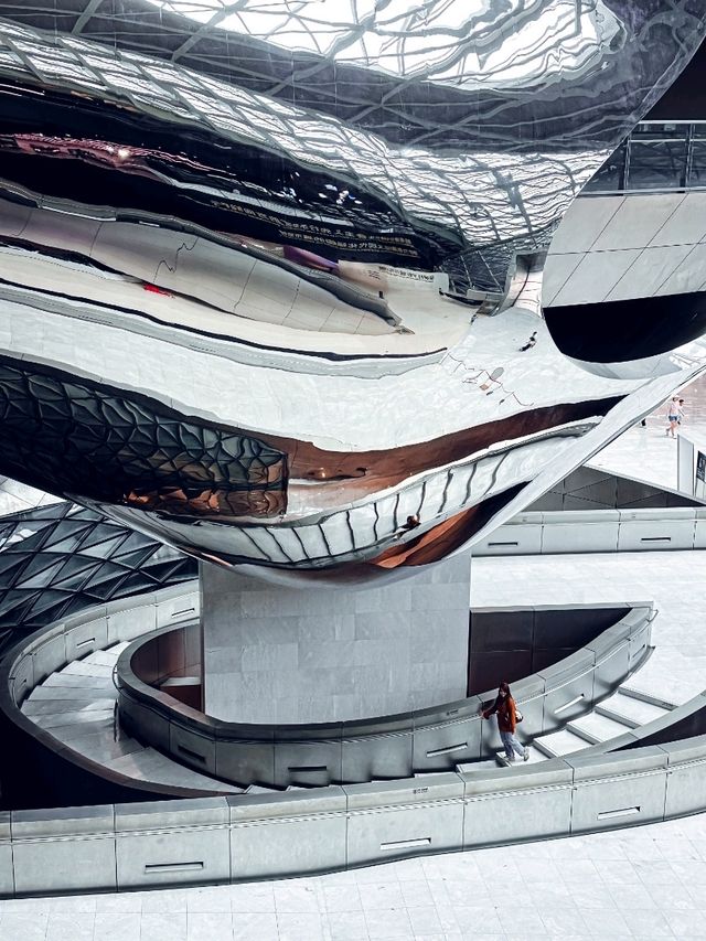 Shenzhen Museum of Contemporary Art 
