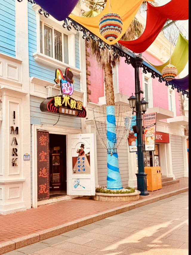 A Photographer's Paradise of Colorful Sights