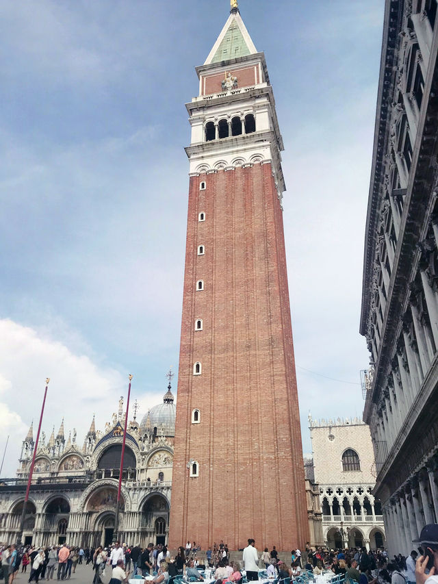 🇮🇹Venezia オーセンティックな場所の雰囲気をお届け 🇮🇹Venezia オーセンティックな場所の雰囲気をお届け