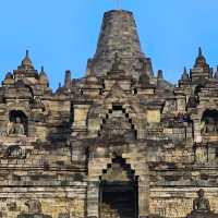 โบโรบูดูร์ Candi Borobudur 