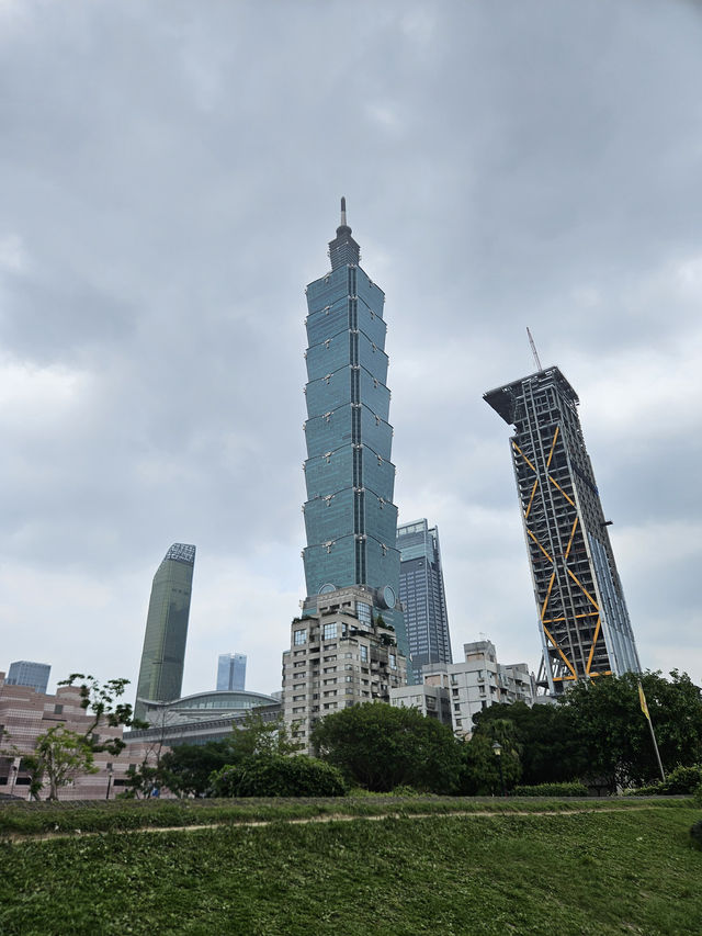 🏙️ Taipei 101 Observation Deck: Touch the Sky in Taiwan