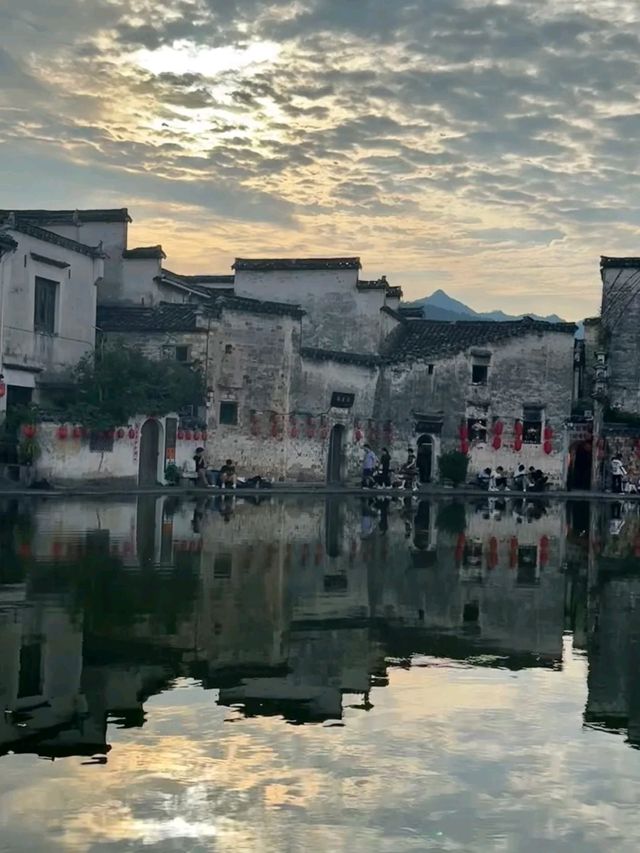 Tranquility Preserved: The Allure of Ancient Hongcun