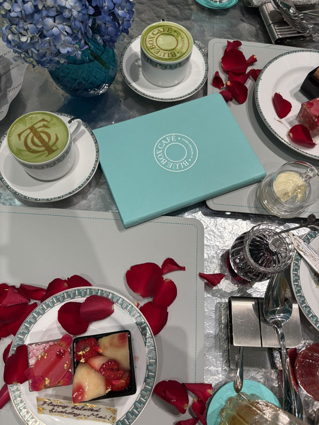 【東京🗼】🩵🩵日本初上陸!Tiffany Cafe🩵🩵 【東京🗼】🩵🩵日本初上陸!Tiffany Cafe🩵🩵