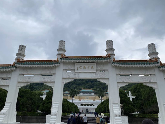 🏛️✨ A Journey Through Time at the National Palace Museum 🎨🕰️