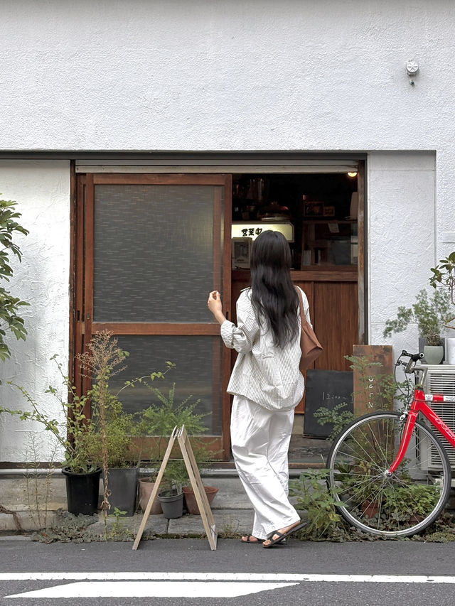 絶対行くべき光たっぷり入るヒーリングカフェ"グライナリーズコーヒー"☕️