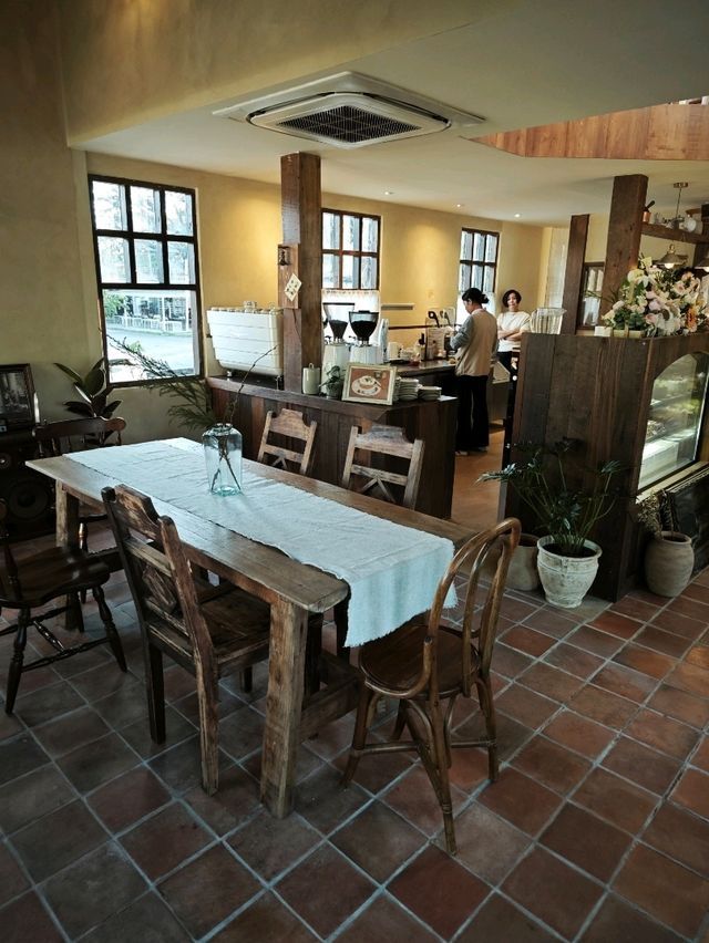 Rich Homemade Cake Ruamchok