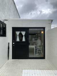 경주 황리단길에서 벗어나 조용하게 머무를 수 있는 카페