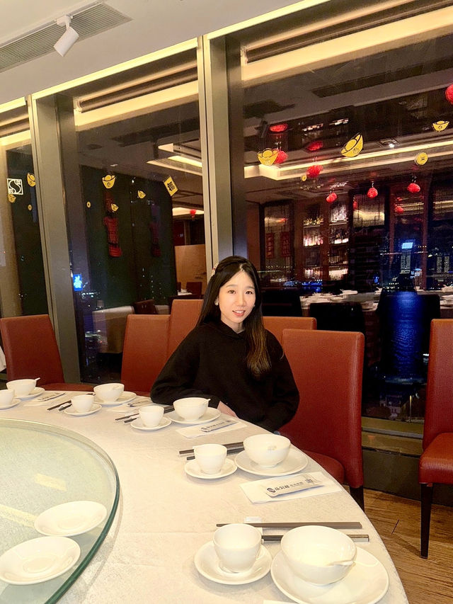 銅鑼灣❤️ 坐擁維港美景的粵式中菜廳🥢🍷🌊