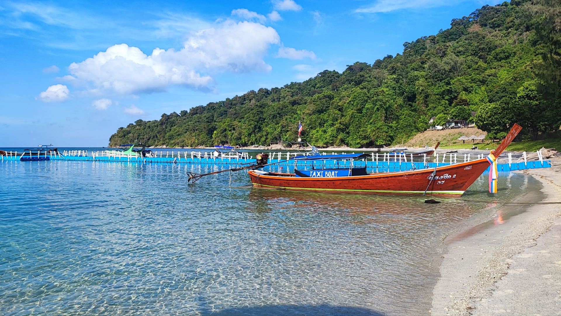🏝️ Escape to Koh Adang: Your Private Beach Paradise Across from Koh Lipe