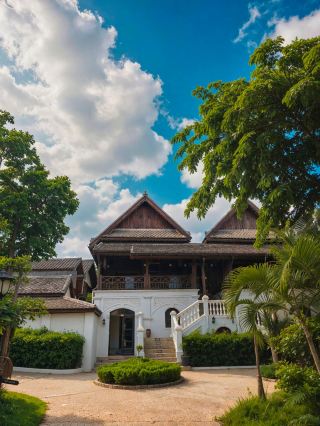 Riverside accommodations in Luang Prabang
